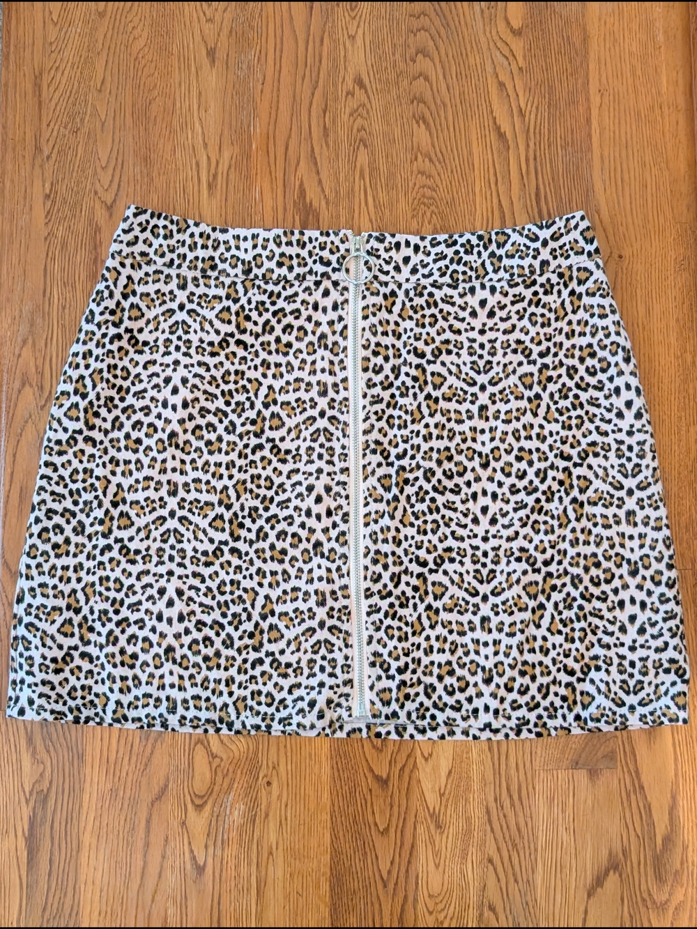 Newbury Kustom Leopard Print Zip Front Cotton Mini Skirt